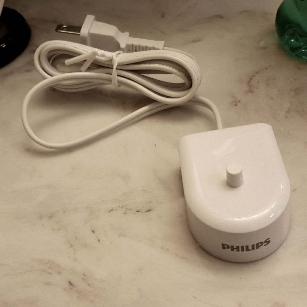 Original Philips Sonicare Charger NEW no box